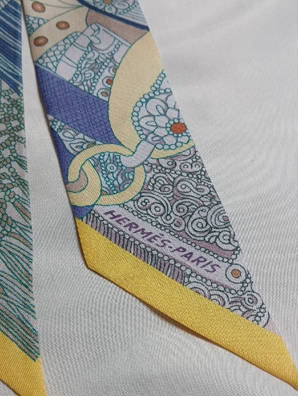 Hermes Twilly Silk Scarf in Pastel Blue, Yellow & Green - Picture 2 of 5